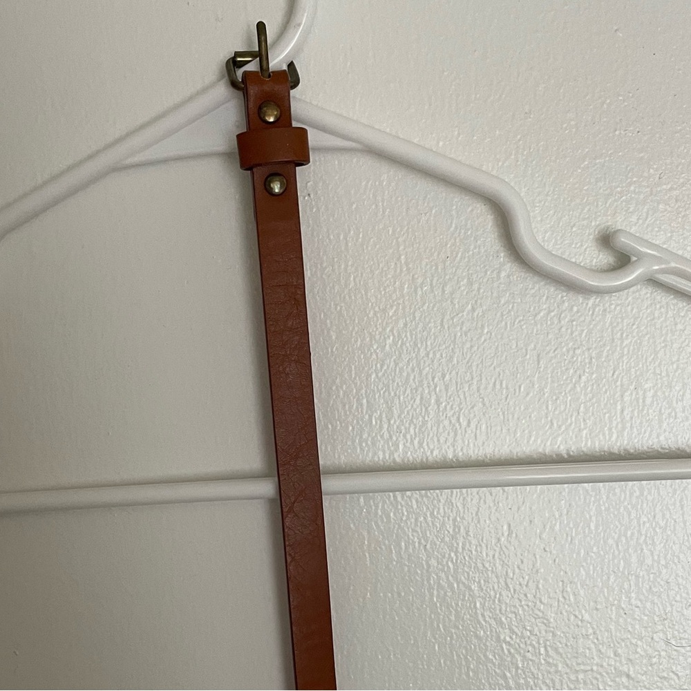 Brown belt gold buckle 38 inches